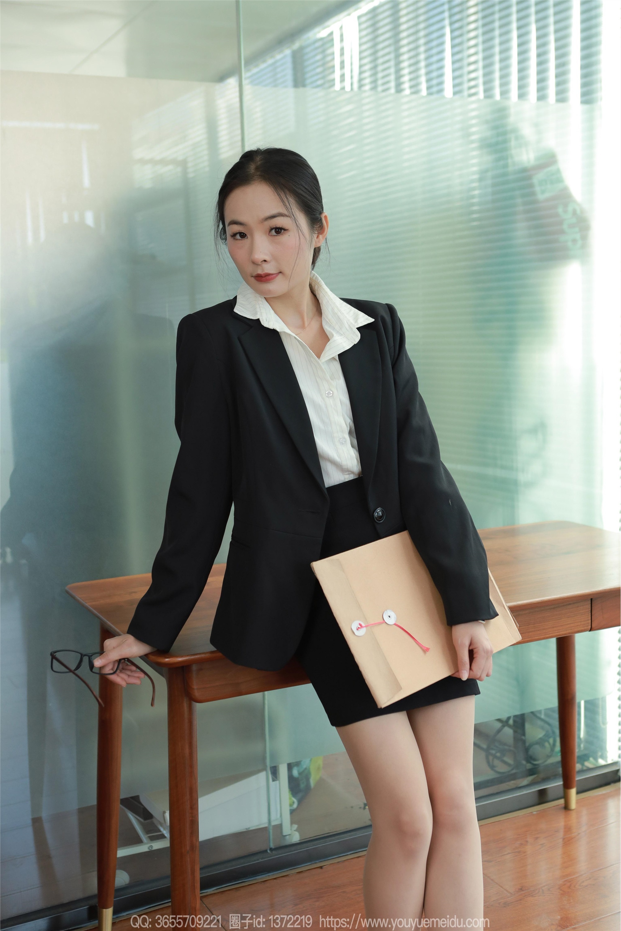 IESS异思趣向  2024.12.09 丝享家 1919 小金《肉丝主管》